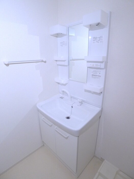 物件内観写真13　(洗面)