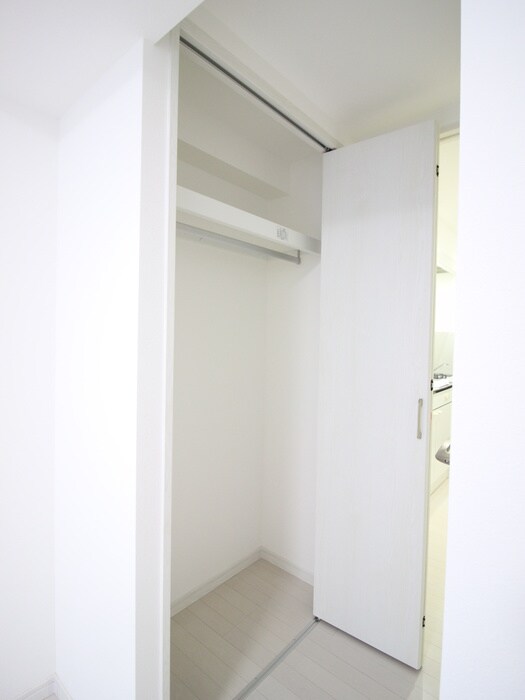 物件内観写真9　(収納)