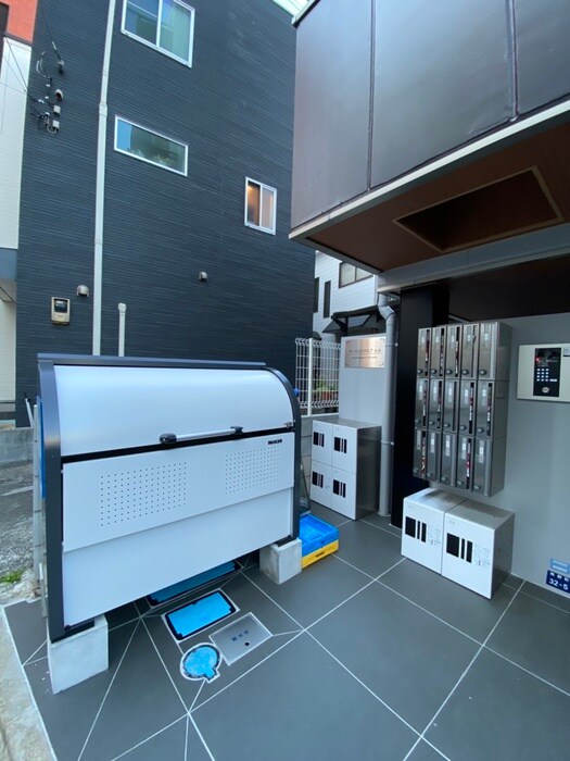 物件外観写真4　(建物設備)