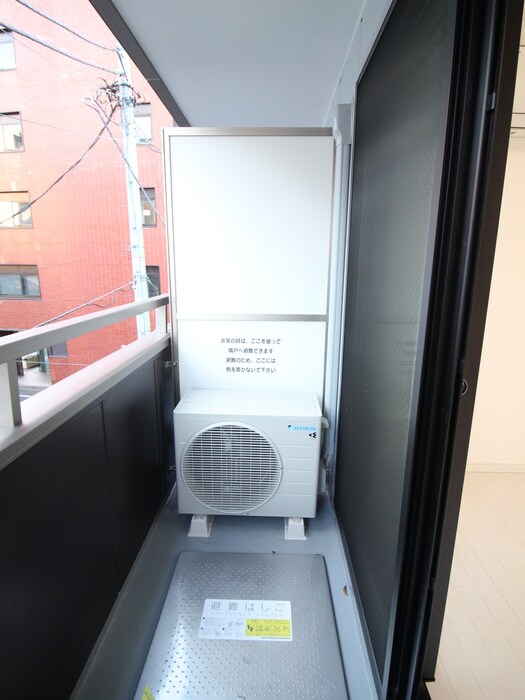 物件内観写真16　(ベランダ・バルコニー)