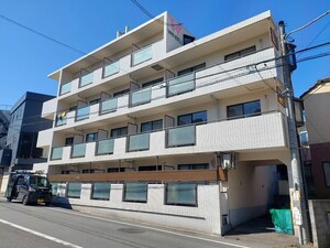 ウインベルソロ横須賀中央第３外観写真