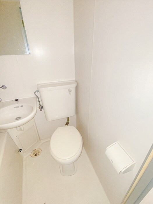 物件内観写真12　(トイレ)