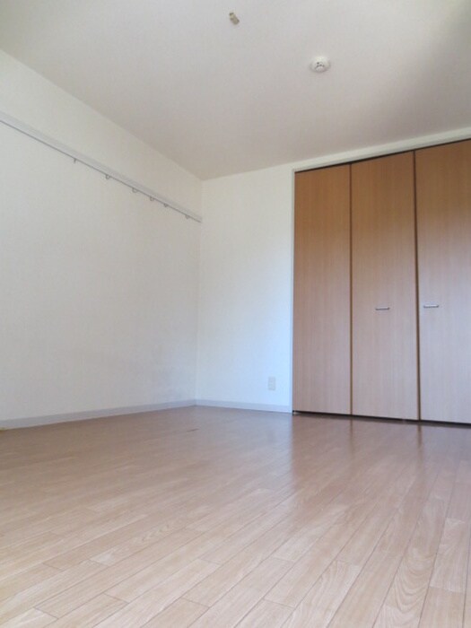 物件内観写真11　(居室)