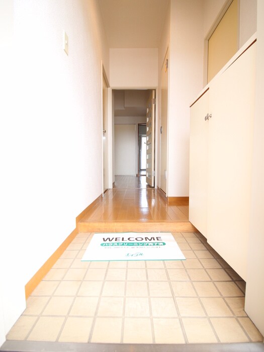 物件内観写真20　(玄関)