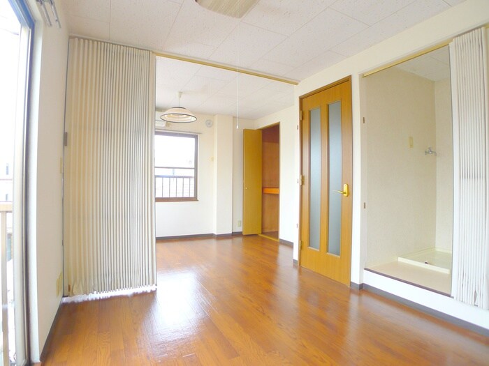 物件内観写真10　(内観写真)