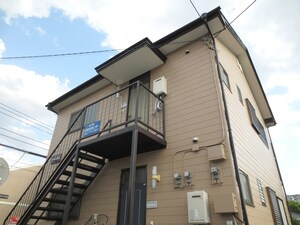 シャルム小山外観写真
