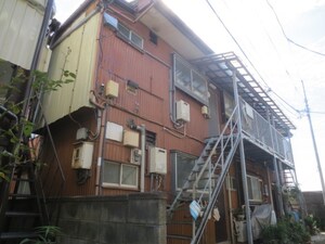 都留荘外観写真