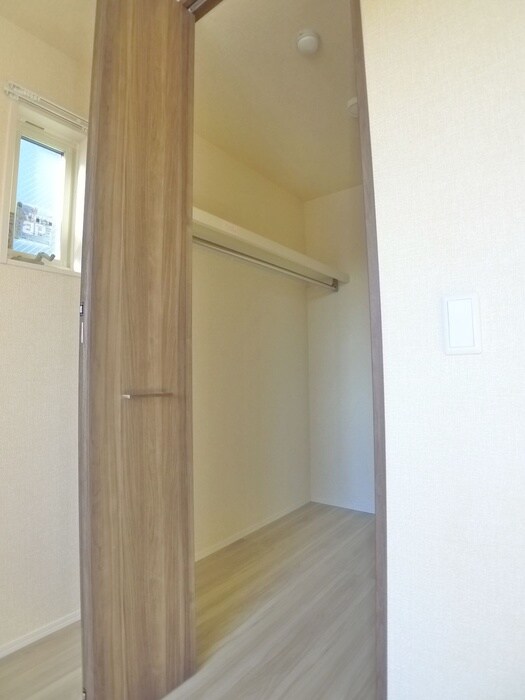 物件内観写真9　(収納)