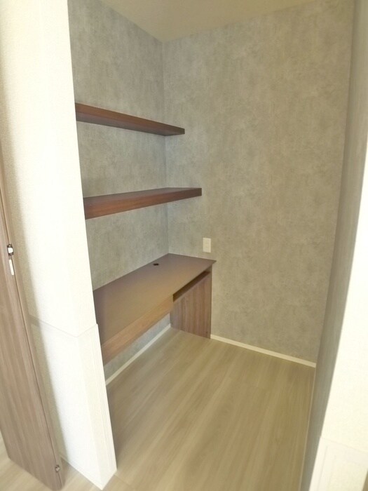 物件内観写真10　(内観写真)