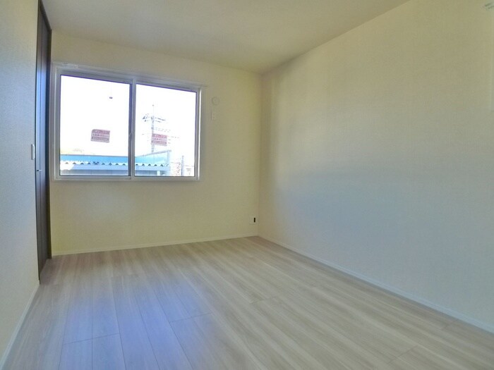 物件内観写真14　(居室)