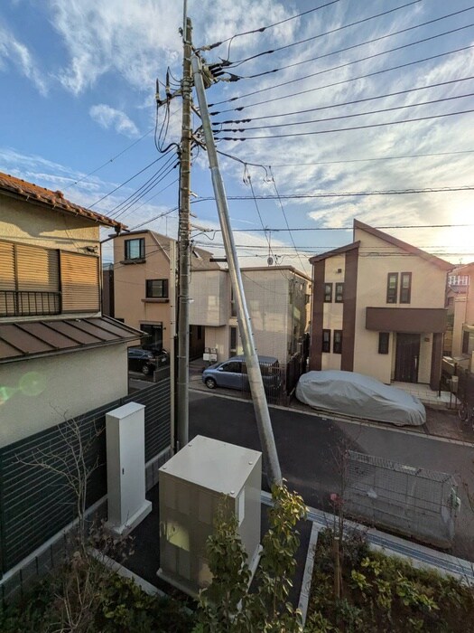 物件内観写真16　(室内からの展望)