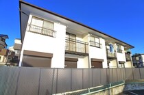 エステ－ト明星の外観写真