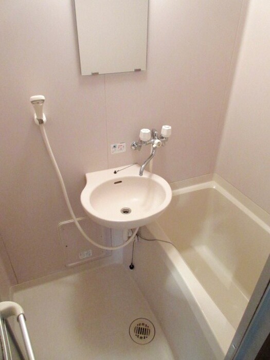 バス／シャワールーム等