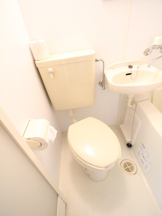 物件内観写真12　(トイレ)