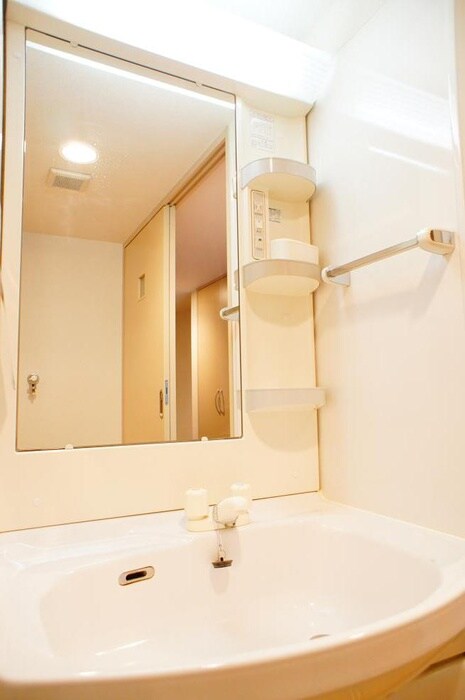 物件内観写真13　(洗面)