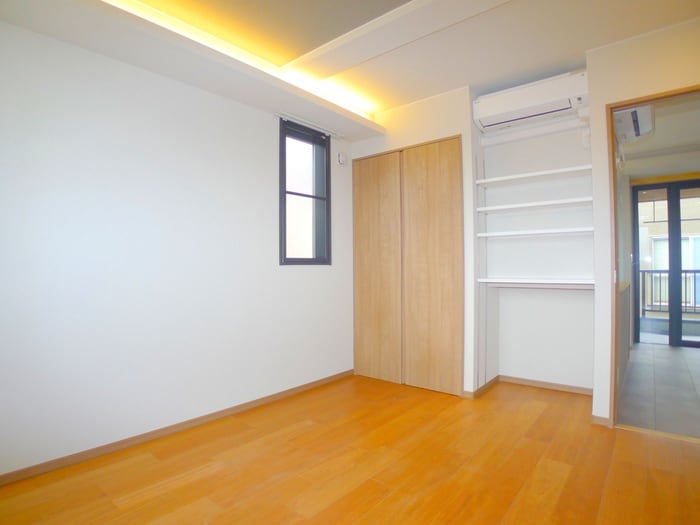 物件内観写真10　(居室)