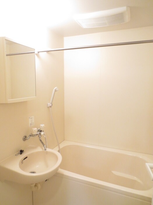 物件内観写真11　(バス／シャワールーム等)