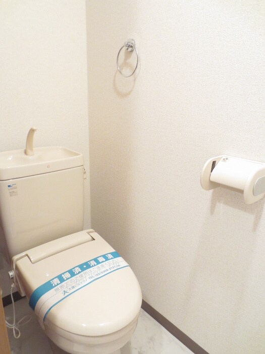 物件内観写真12　(トイレ)