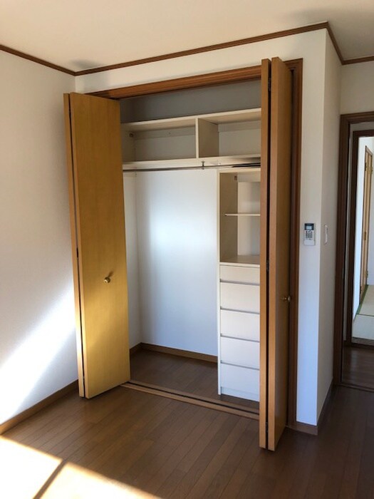 物件内観写真14　(収納)