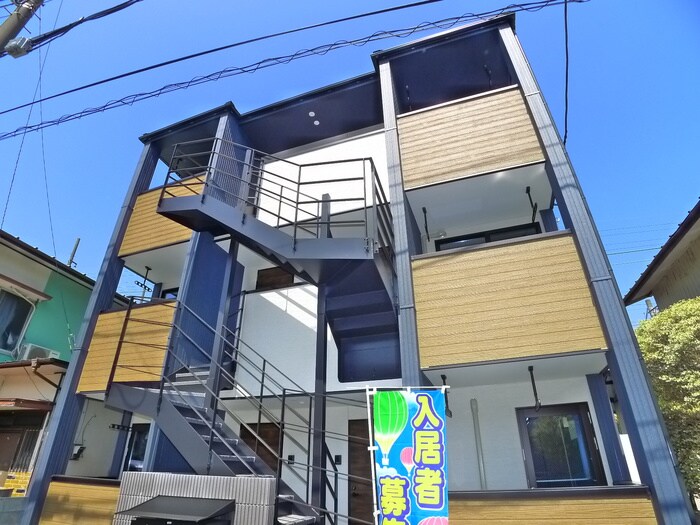 物件外観写真2　(外観写真)