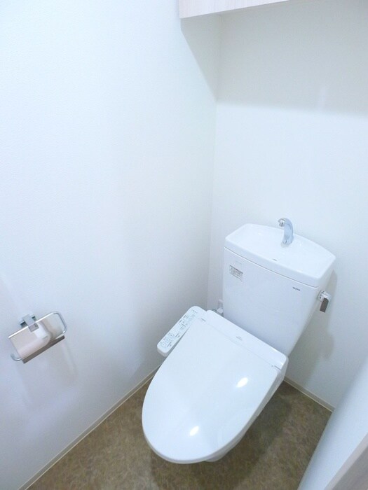 物件内観写真15　(トイレ)