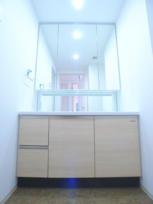 物件内観写真16　(洗面)