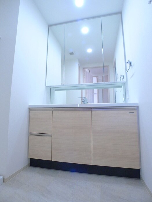 物件内観写真16　(洗面)