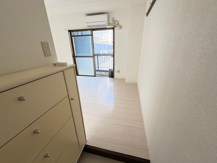 物件内観写真11　(居室)