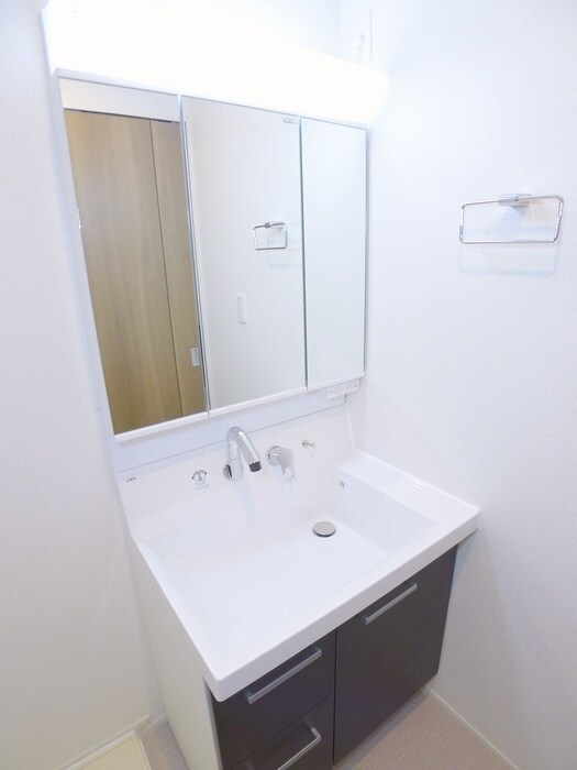 物件内観写真12　(洗面)