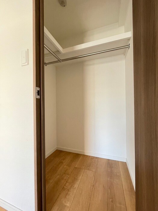 物件内観写真13　(収納)