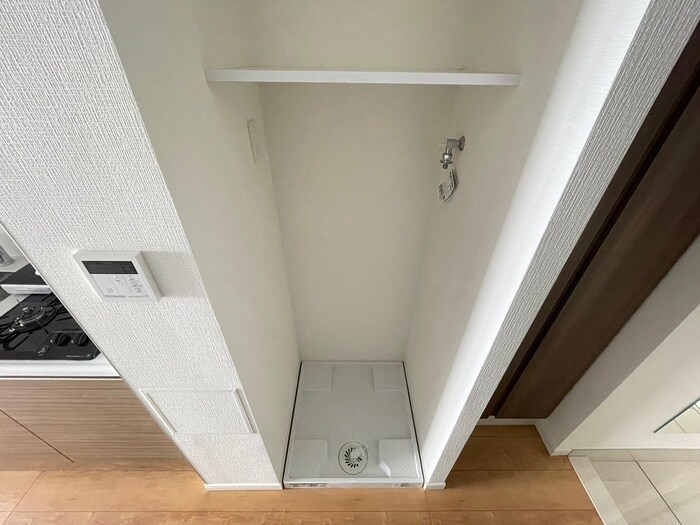 物件内観写真17　(洗濯機置場)