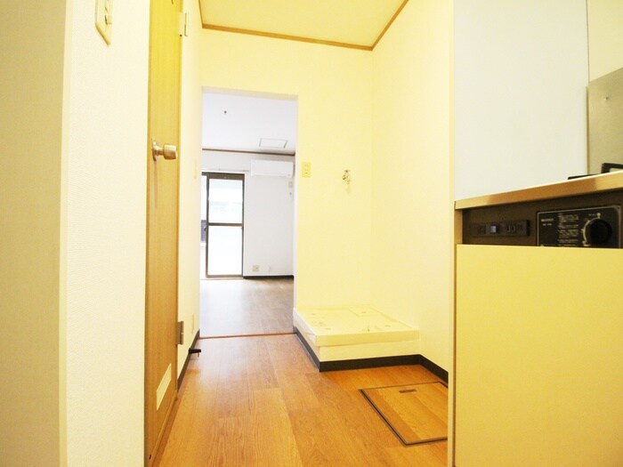 物件内観写真19　(廊下)