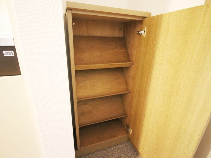 物件内観写真20　(靴箱)