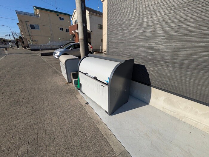 物件外観写真4　(建物設備)