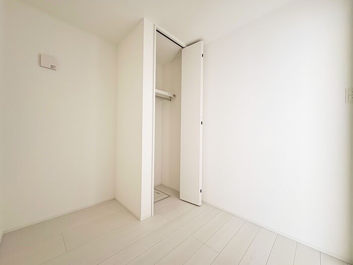 物件内観写真13　(居室)