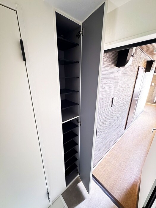 物件内観写真17　(靴箱)