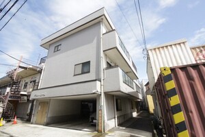 青木コ－ポ外観写真