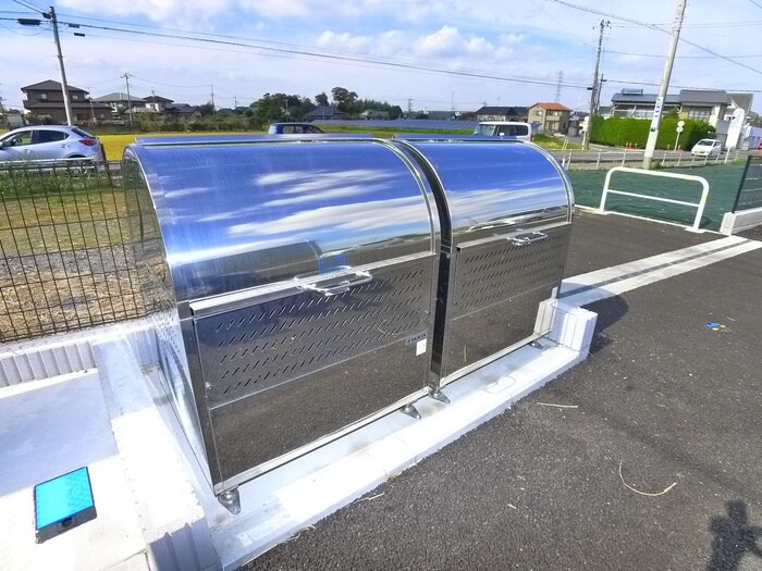 物件外観写真6　(建物設備)