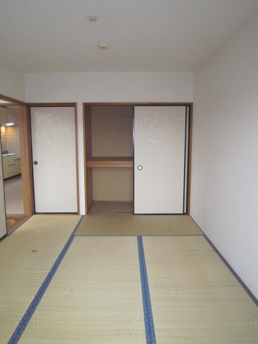 物件内観写真14　(内観写真)