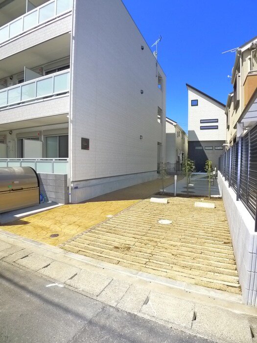 物件外観写真2　(その他)