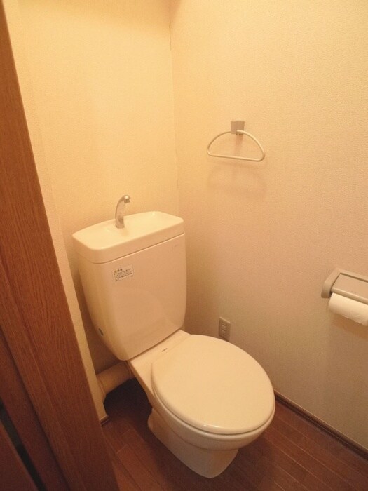 物件内観写真9　(トイレ)