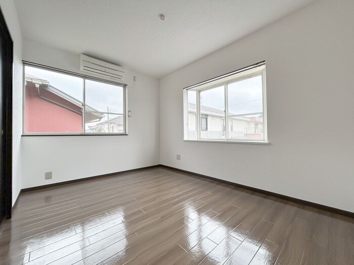 物件内観写真7　(居室)