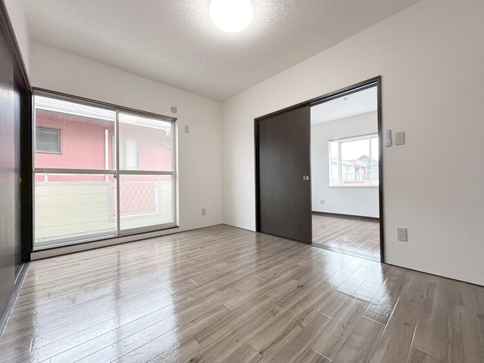 物件内観写真10　(居室)