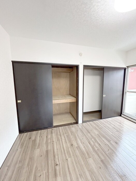 物件内観写真11　(収納)