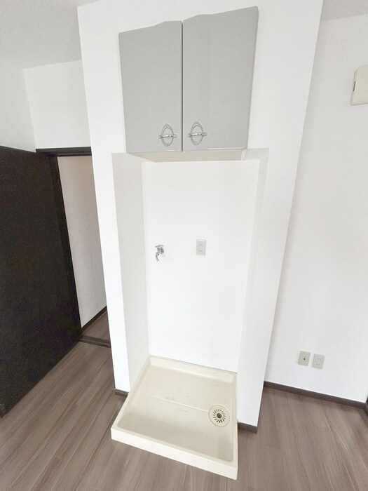 物件内観写真19　(洗濯機置場)