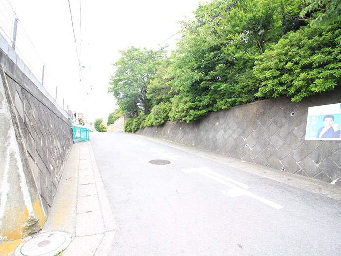 物件外観写真6　(周辺環境)