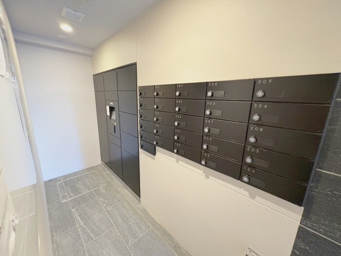 物件外観写真4　(建物設備)