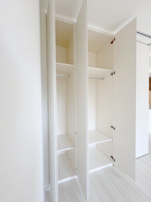 物件内観写真13　(収納)