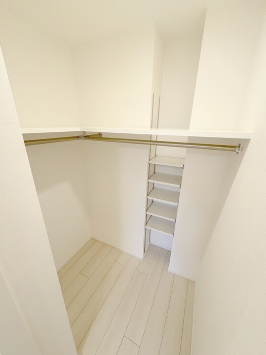 物件内観写真21　(収納)