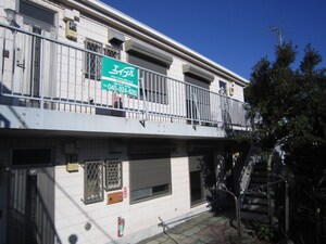 コ－ラルハイツ石塚外観写真